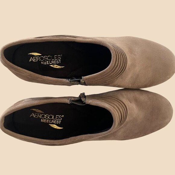 Aerosoles Womens 10 Brown Ankle Booties Faux Suede‎ Heelrest Western Side Zipper - Picture 2 of 9